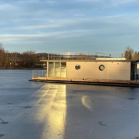 Botel Hausboot 1 Waldkirchen