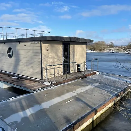 Hausboot 1 Πλωτό κατάλυμα Waldkirchen